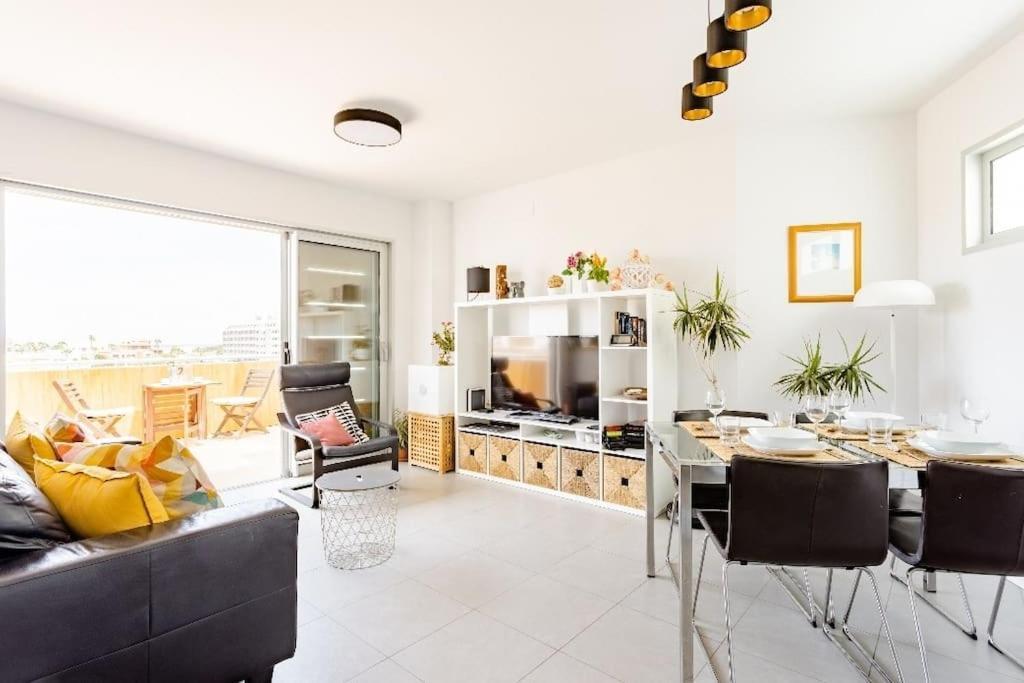 El Medano Beachfront Triplex Penthouse With Pool, Rooftop, Sea View Extérieur photo