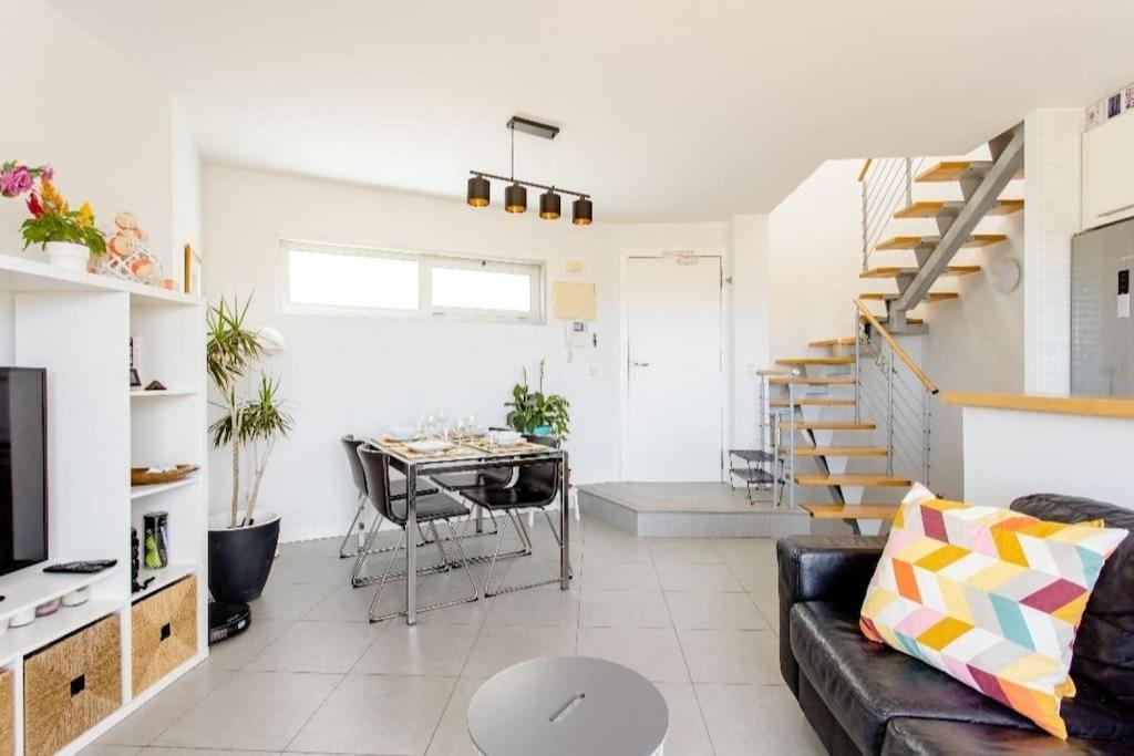 El Medano Beachfront Triplex Penthouse With Pool, Rooftop, Sea View Extérieur photo
