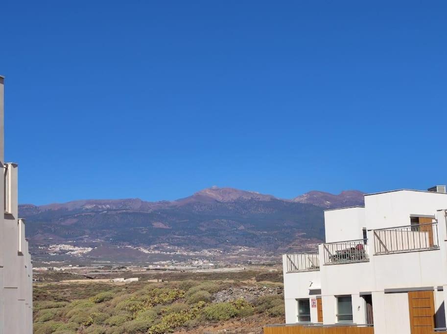 El Medano Beachfront Triplex Penthouse With Pool, Rooftop, Sea View Extérieur photo