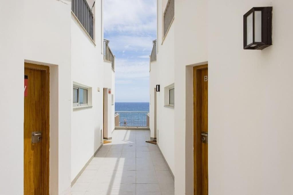 El Medano Beachfront Triplex Penthouse With Pool, Rooftop, Sea View Extérieur photo